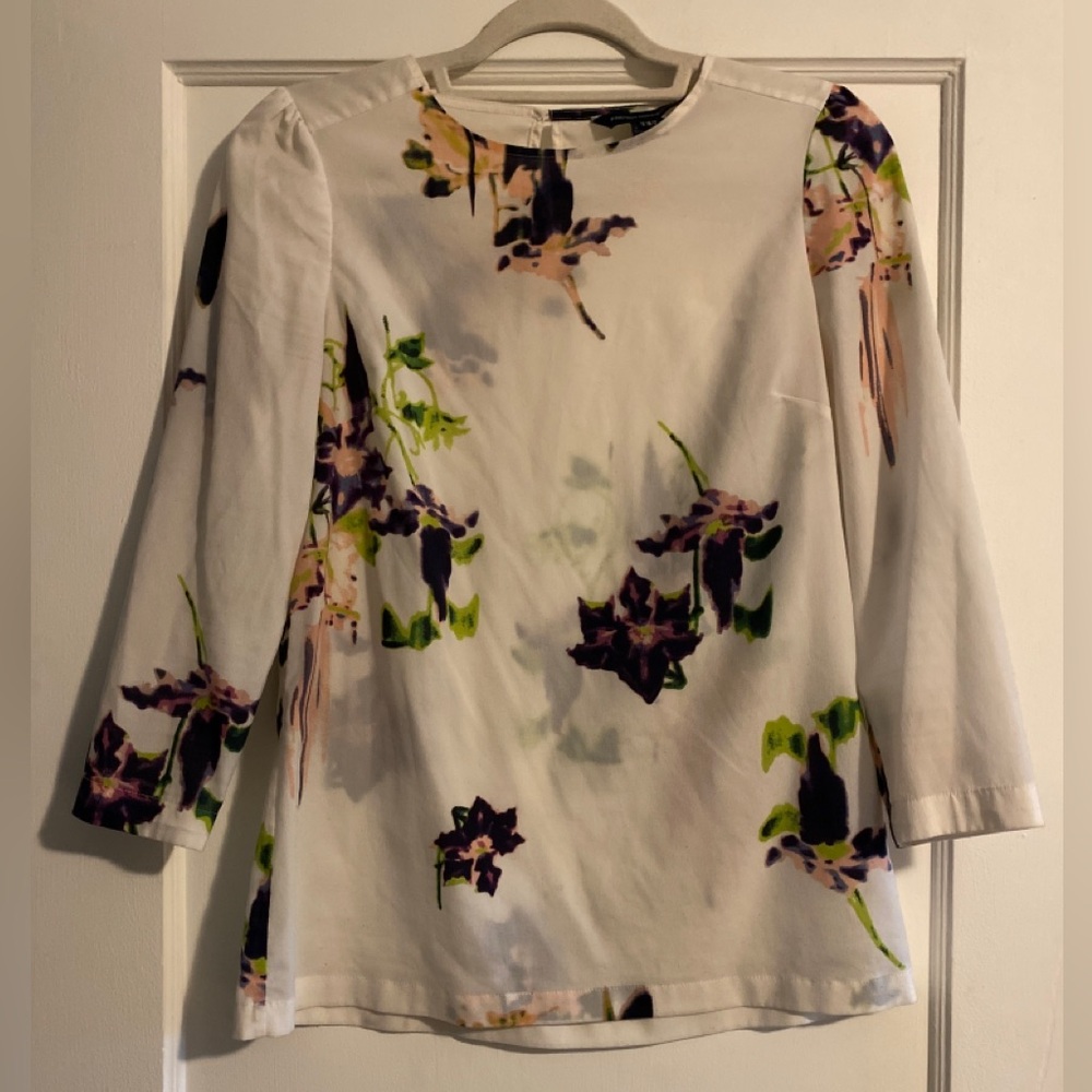 French Connection Dalla Verona Hallie 3/4 Sleeve Top Floral White Purple Size 4